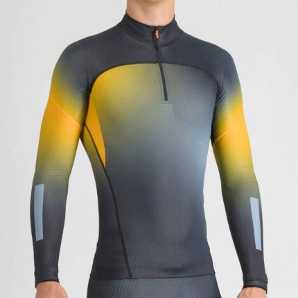 Cycling Uniform